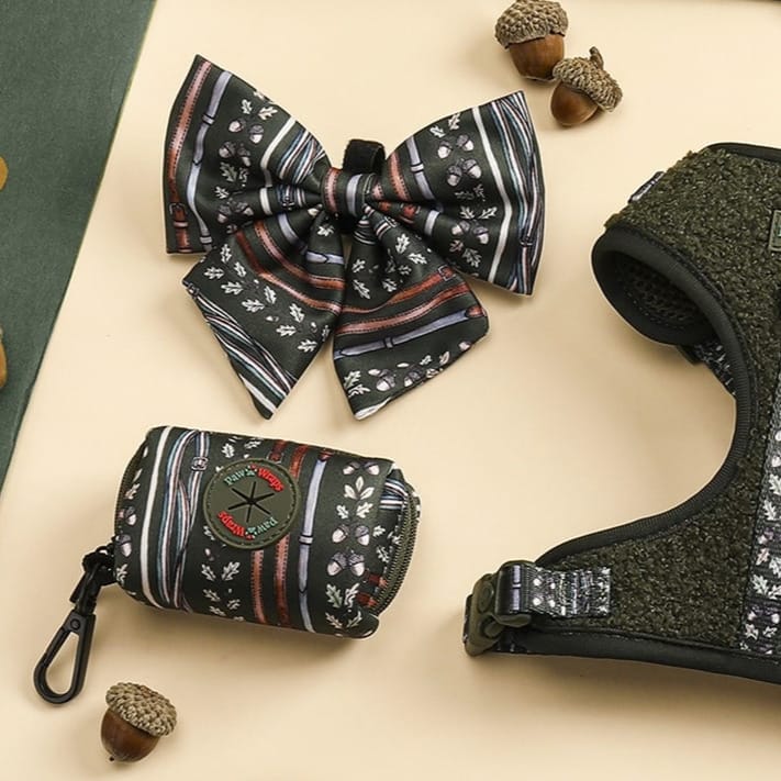 Paw Wraps Poop Bag Holder Forest Teddy Nutkin Poop Bag Holder