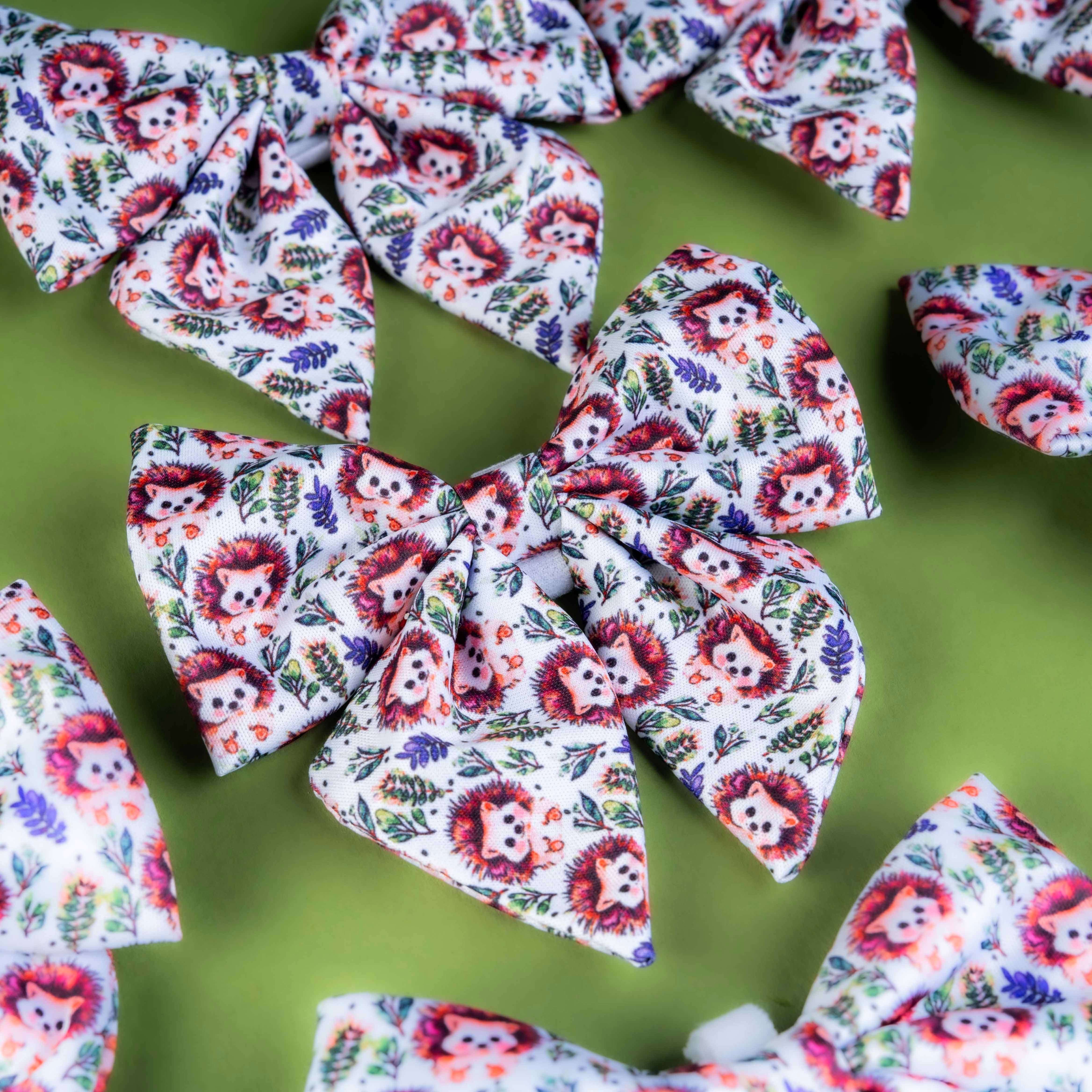 Country Hedgehog Dog Collar Sailor Bow Tie